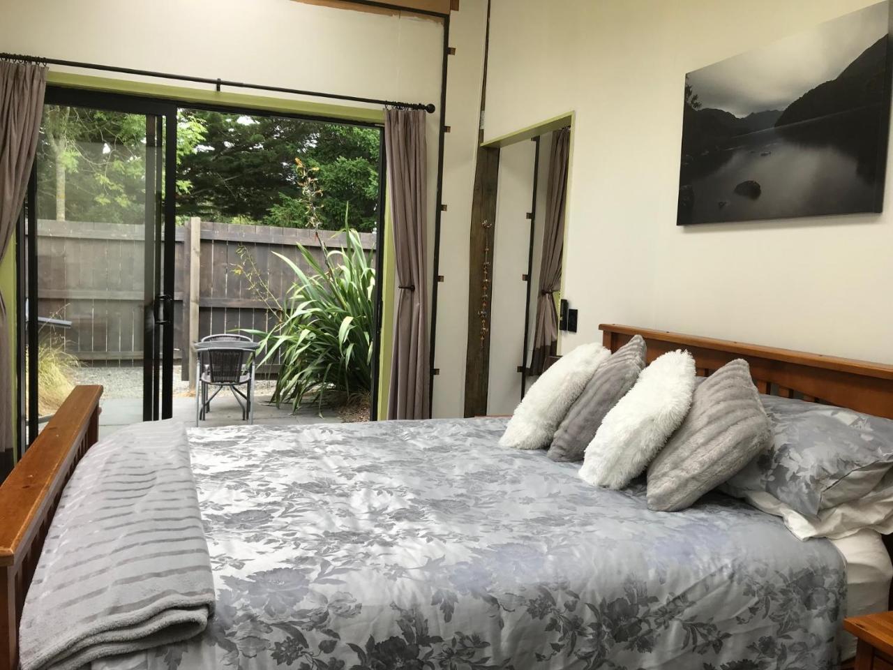 River Retreat Hotel Coalgate Ngoại thất bức ảnh